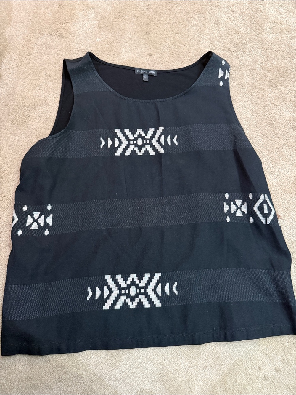 Eileen Fisher Black Tank Top with White Geometric Motif size Large